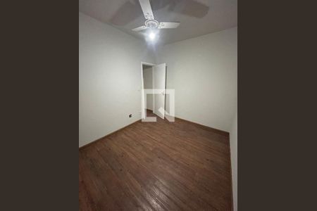 Quarto 1 de casa à venda com 2 quartos, 60m² em Havaí, Belo Horizonte