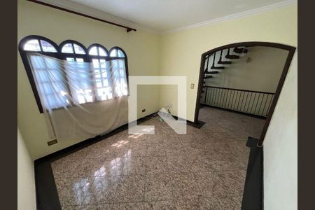 Casa à venda com 3 quartos, 303m² em Campestre, São Caetano do Sul