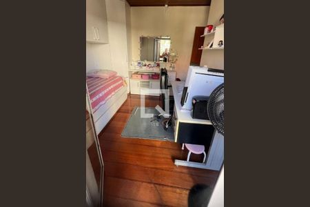 Casa à venda com 3 quartos, 254m² em Vila Dayse, São Bernardo do Campo