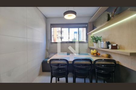 Apartamento à venda com 3 quartos, 261m² em Jardim das Acacias, São Paulo