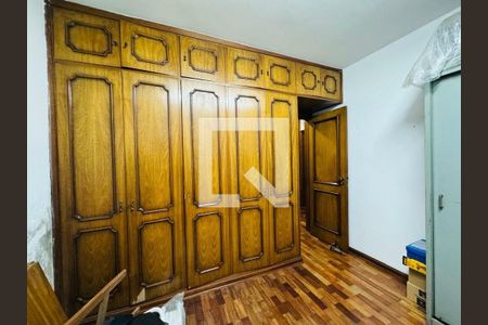 Casa à venda com 3 quartos, 401m² em Vila Mascote, São Paulo