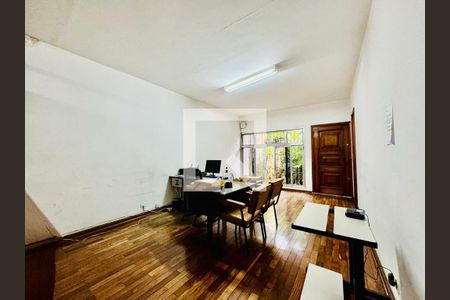 Casa à venda com 3 quartos, 401m² em Vila Mascote, São Paulo