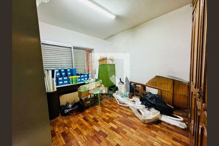 Casa à venda com 3 quartos, 401m² em Vila Mascote, São Paulo