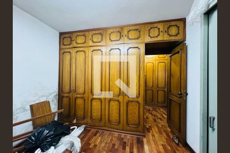 Casa à venda com 3 quartos, 401m² em Vila Mascote, São Paulo