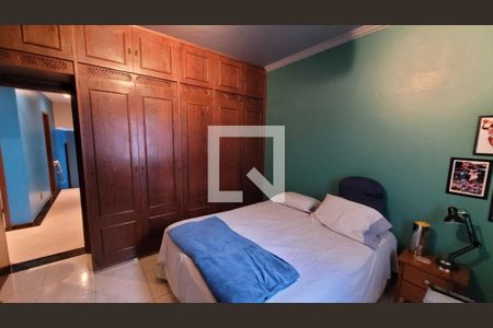 Casa à venda com 4 quartos, 193m² em Nova Gameleira, Belo Horizonte