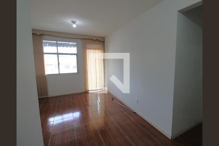 Sala de apartamento para alugar com 2 quartos, 72m² em Praça Seca, Rio de Janeiro
