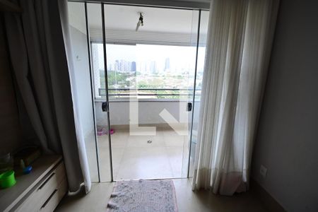 Varanda da Sala de apartamento à venda com 3 quartos, 81m² em Jardim Goiás, Goiânia