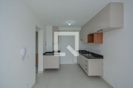 Sala/Cozinha de apartamento para alugar com 2 quartos, 36m² em Socorro, São Paulo