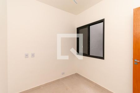 Quarto 1 de apartamento para alugar com 2 quartos, 42m² em Vila Santa Clara, São Paulo