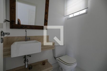 Lavabo de casa de condomínio para alugar com 2 quartos, 130m² em Vila Oliveira, Mogi das Cruzes