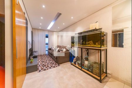 Sala de apartamento à venda com 2 quartos, 70m² em Vila Curuçá, Santo André