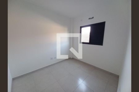 Quarto 1 de apartamento para alugar com 2 quartos, 49m² em Vila Voturuá, São Vicente