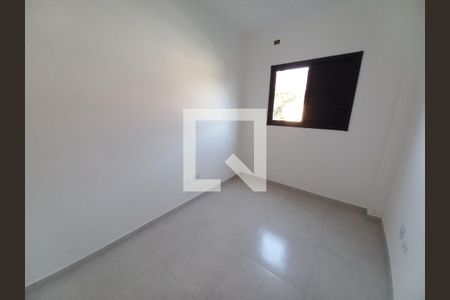 Quarto 2 de apartamento para alugar com 2 quartos, 49m² em Vila Voturuá, São Vicente