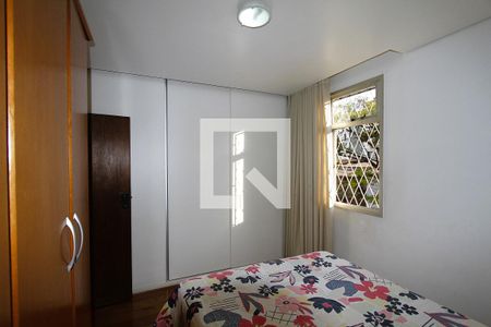 Quarto 1 de apartamento à venda com 4 quartos, 200m² em Coração Eucarístico, Belo Horizonte