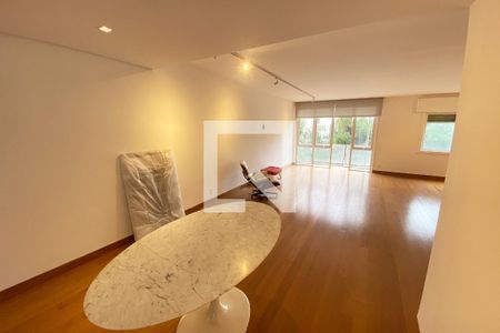 Sala de apartamento à venda com 1 quarto, 98m² em Cerqueira César, São Paulo