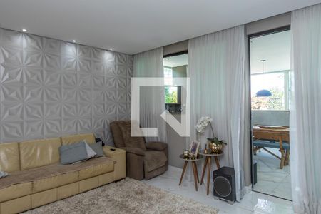 Sala de casa à venda com 3 quartos, 157m² em Santa Amelia, Belo Horizonte