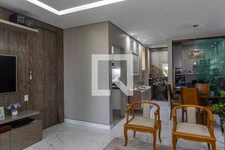 Sala de casa à venda com 3 quartos, 157m² em Santa Amelia, Belo Horizonte