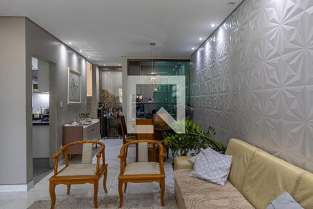 Sala de casa à venda com 3 quartos, 157m² em Santa Amelia, Belo Horizonte