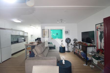 Sala/Cozinha de casa à venda com 3 quartos, 150m² em Vila Pauliceia, São Paulo