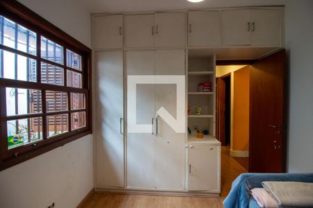 Quarto 1 de casa à venda com 3 quartos, 220m² em Conjunto Residencial Butanta, São Paulo