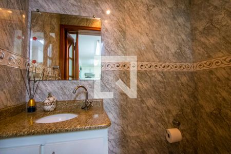 Lavabo de casa à venda com 2 quartos, 135m² em Vila Scarpelli, Santo André