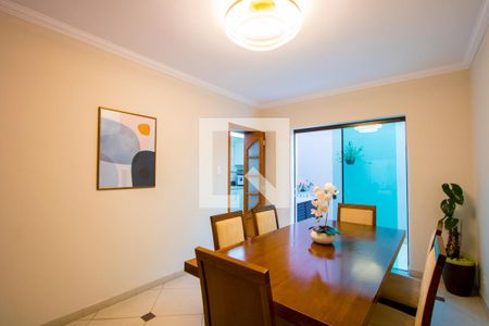 Sala de jantar de casa à venda com 2 quartos, 135m² em Vila Scarpelli, Santo André