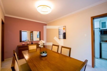 Sala de jantar de casa à venda com 2 quartos, 135m² em Vila Scarpelli, Santo André