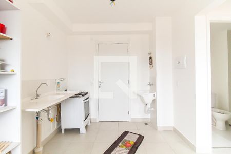 Sala/Cozinha de apartamento para alugar com 2 quartos, 33m² em Fazenda Aricanduva, São Paulo