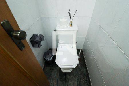 Lavabo de casa à venda com 4 quartos, 220m² em Jardim do Colegio (zona Norte), São Paulo