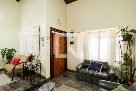 Sala de casa à venda com 4 quartos, 220m² em Jardim do Colegio (zona Norte), São Paulo