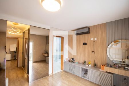 Suíte 1 de casa para alugar com 3 quartos, 350m² em Jardim Japao, São Paulo