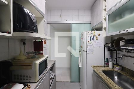 Cozinha e Área de Serviço de apartamento à venda com 3 quartos, 78m² em Vila Euclides, São Bernardo do Campo