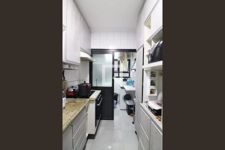 Cozinha e Área de Serviço de apartamento à venda com 3 quartos, 78m² em Vila Euclides, São Bernardo do Campo