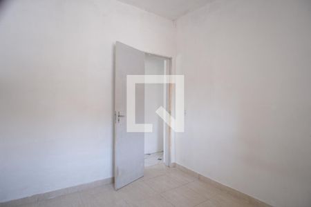 Quarto 2 de casa para alugar com 2 quartos, 100m² em Vila Carrão, São Paulo