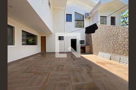 Area externa fundos de casa à venda com 6 quartos, 700m² em Jd Botanico , Brasília