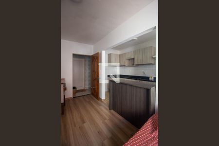 Sala de apartamento à venda com 2 quartos, 48m² em Santa Tereza, Porto Alegre