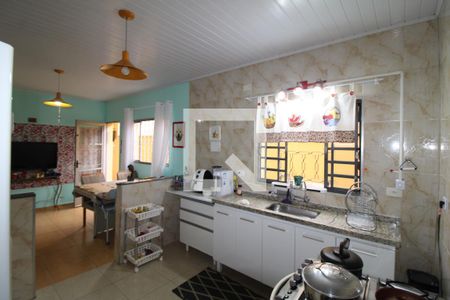 Sala/Cozinha de casa para alugar com 2 quartos, 200m² em Vila Romero, São Paulo