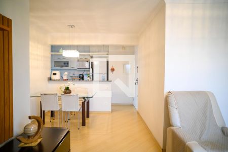 Sala de apartamento à venda com 3 quartos, 75m² em Vila Gumercindo, São Paulo