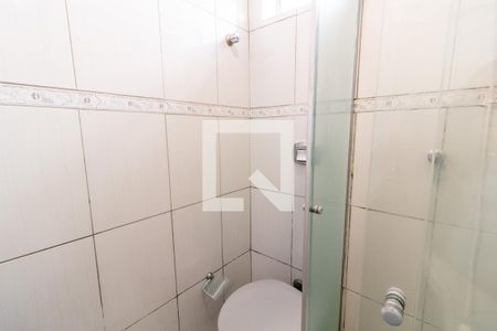 Banheiro de apartamento à venda com 1 quarto, 27m² em Centro Histórico, Porto Alegre