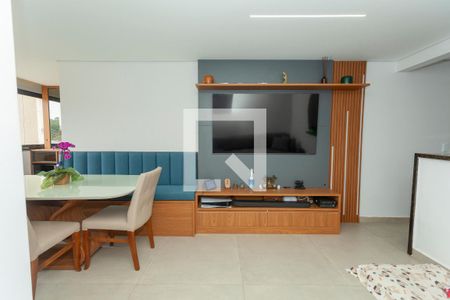 Sala de apartamento à venda com 3 quartos, 70m² em Vila Sofia, São Paulo