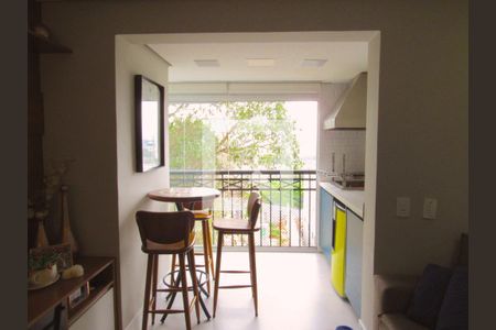 Sala de apartamento à venda com 3 quartos, 83m² em Jaguaré, Osasco