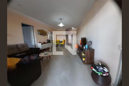 Casa à venda com 3 quartos, 200m² em Vila Brasilio Machado, São Paulo