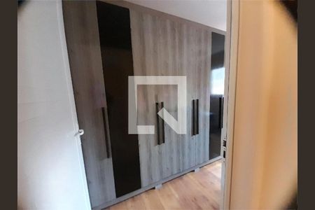 Casa à venda com 3 quartos, 200m² em Vila Brasilio Machado, São Paulo