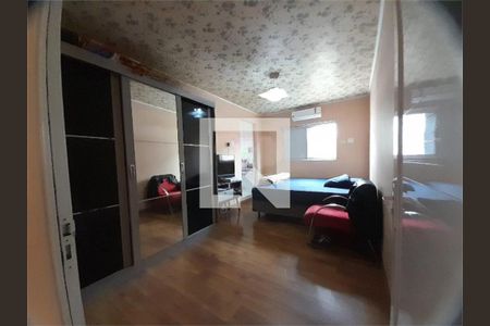 Casa à venda com 3 quartos, 200m² em Vila Brasilio Machado, São Paulo