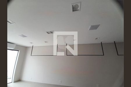 Casa à venda com 2 quartos, 180m² em Indianópolis, São Paulo