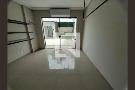 Casa à venda com 2 quartos, 180m² em Indianópolis, São Paulo