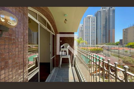 Varanda de apartamento à venda com 4 quartos, 189m² em Pinheiros, São Paulo