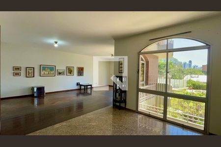 Sala de apartamento à venda com 4 quartos, 189m² em Pinheiros, São Paulo