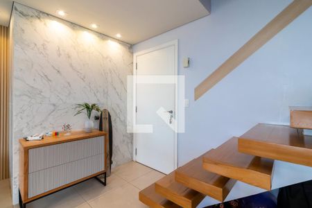 Corredor de apartamento para alugar com 3 quartos, 274m² em Santana, São Paulo