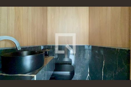Lavabo de apartamento para alugar com 3 quartos, 144m² em Sumarezinho, São Paulo